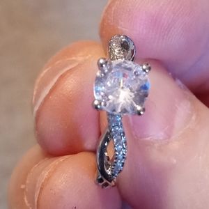 Moissanite ring size 9/10 adjustable